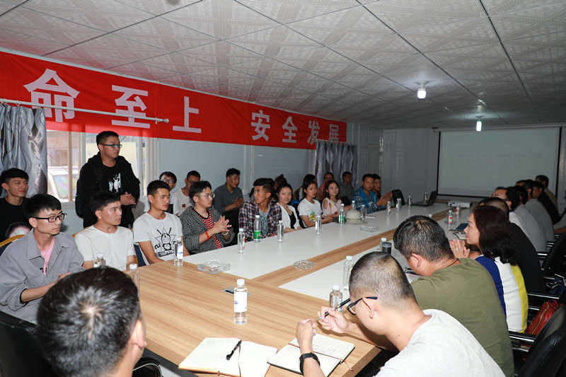 1533809607464743.jpg image001.jpg